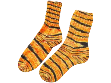 Handgestrickte Socken Gr. 39-40 im Deutschland-Look