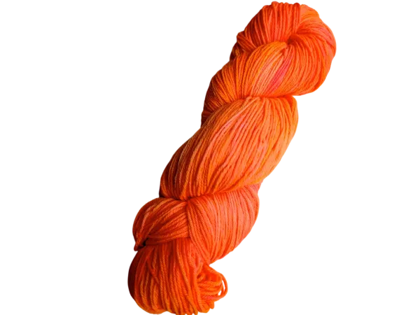 Leuchtendes Orange als 100g-Strang High Twist